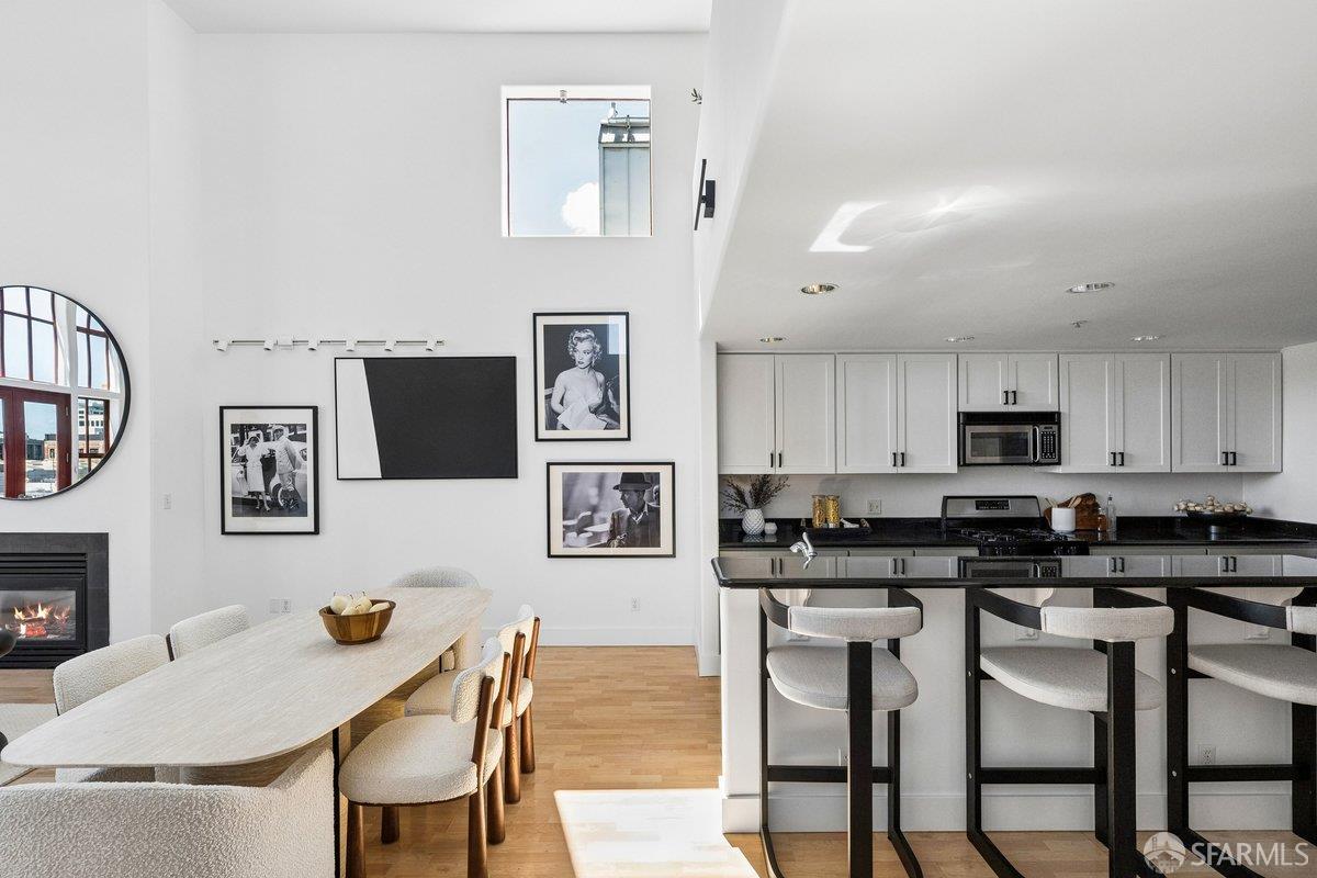 Photo #9: 426118296 Listing: Photo #9