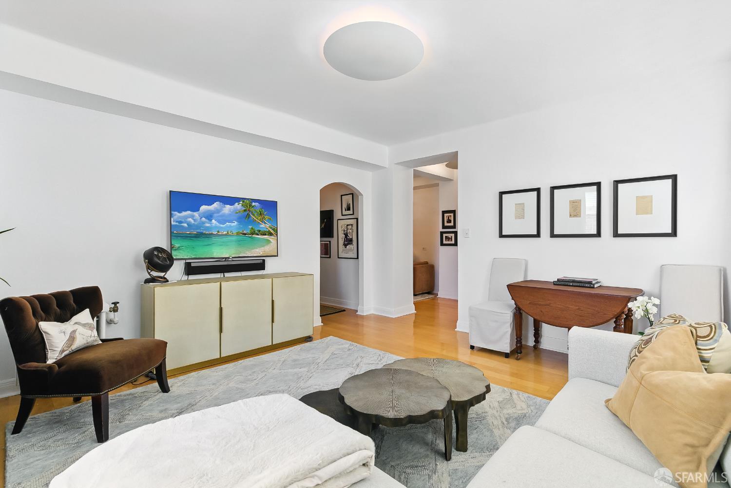 Photo #11: 426125881 Listing: Photo #11