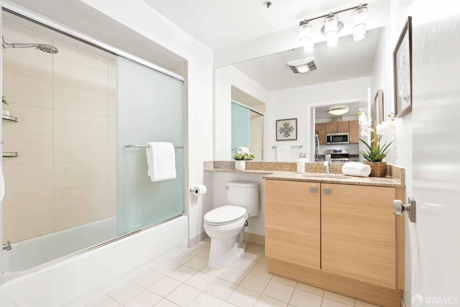 Photo #24: 426116902 Listing: Photo #24