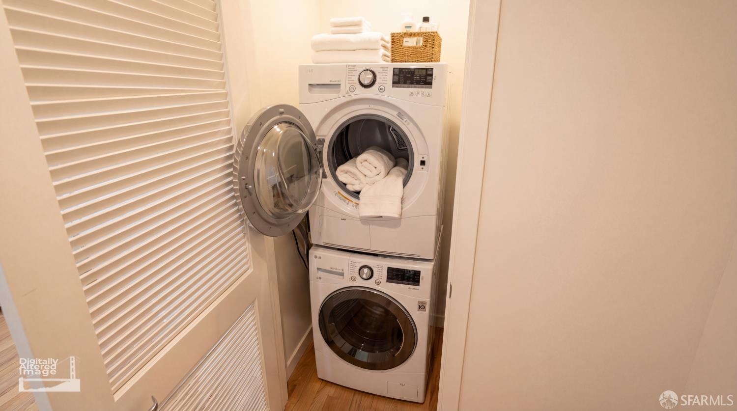 Photo #15: 426113997 Listing: Photo #15