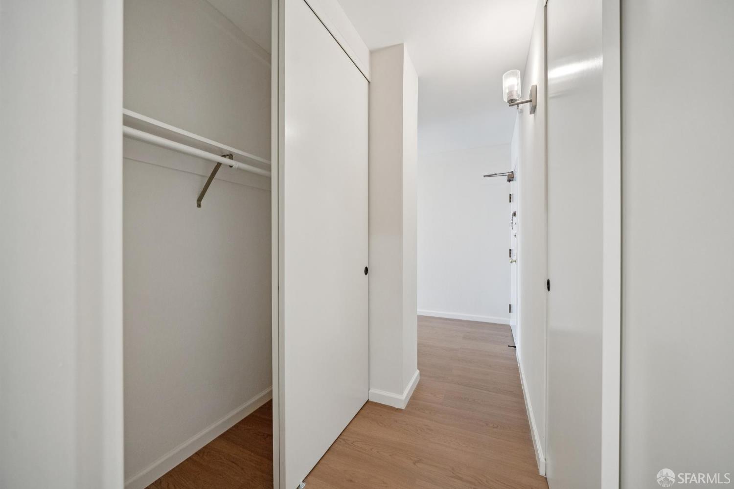 Photo #19: 426126497 Listing: Photo #19