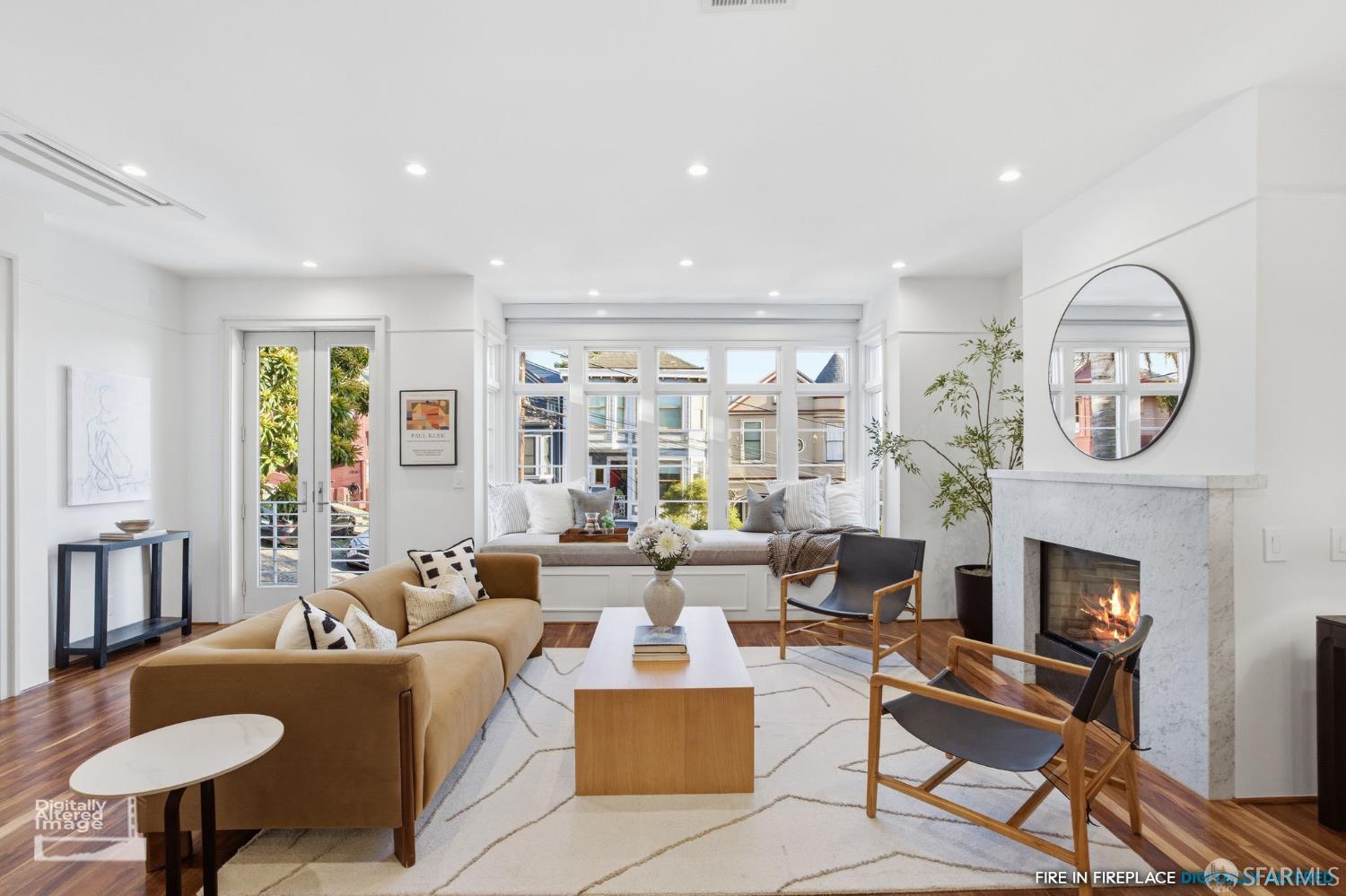 Photo #1: 426124384 Listing: Photo #1