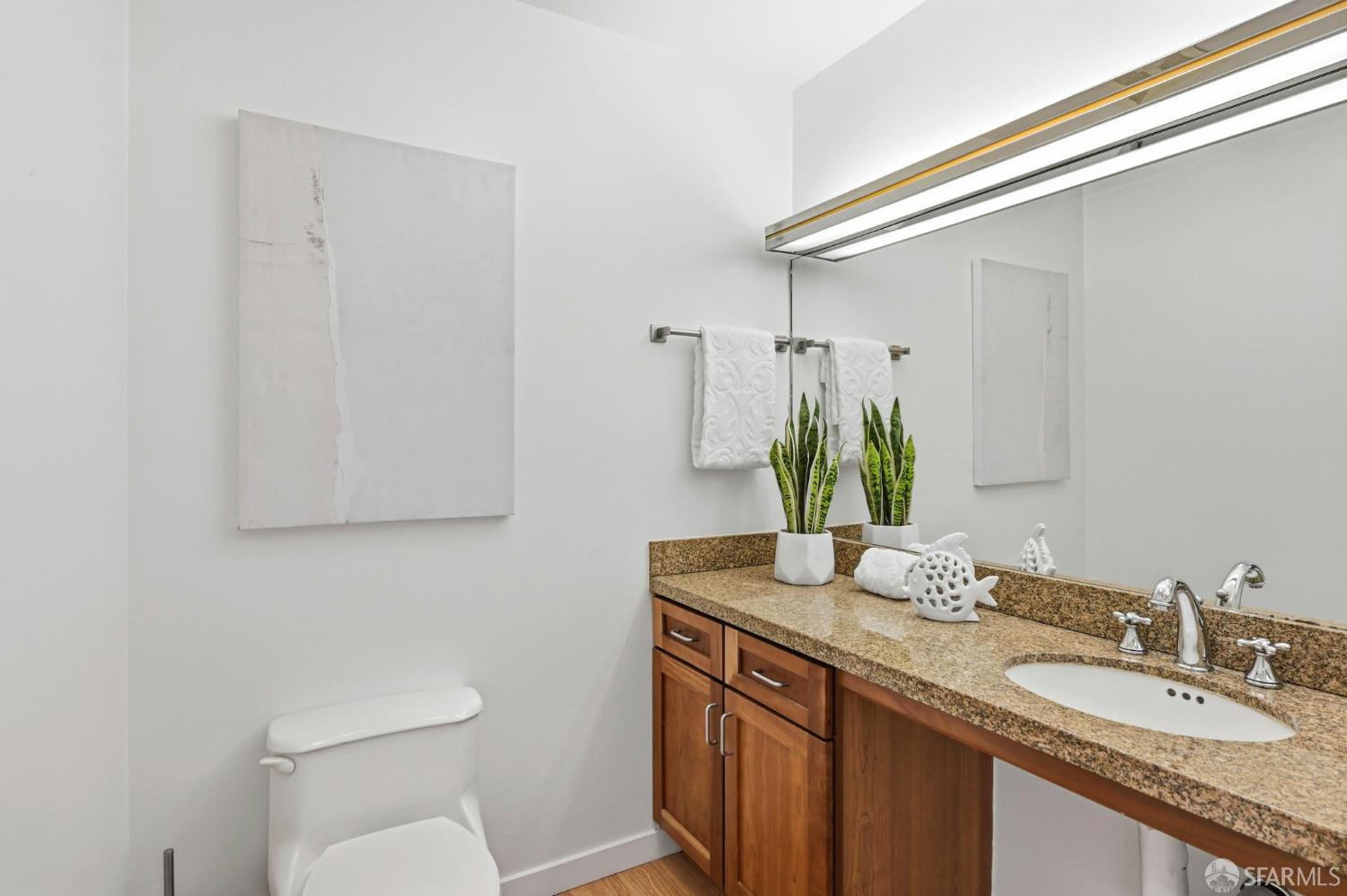 Photo #12: 426126206 Listing: Photo #12