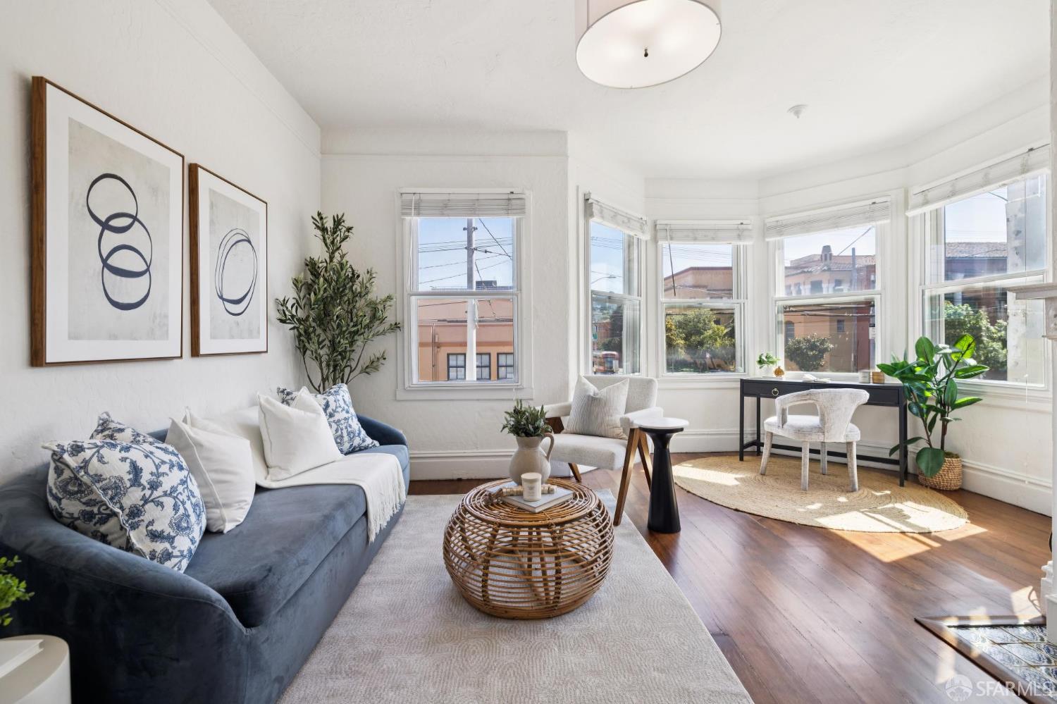 Photo #4: 426123073 Listing: Photo #4