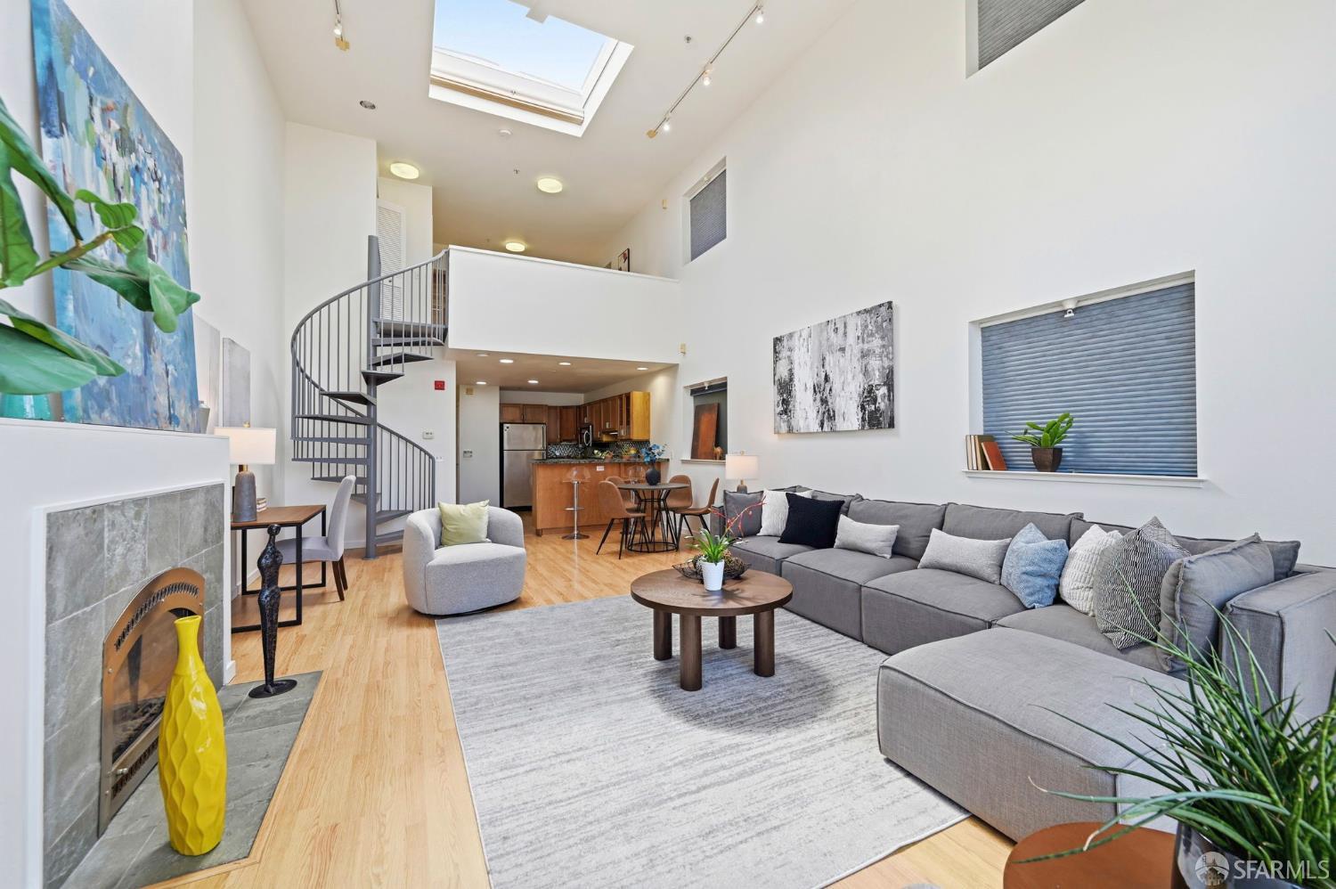 950 Harrison Street # 215