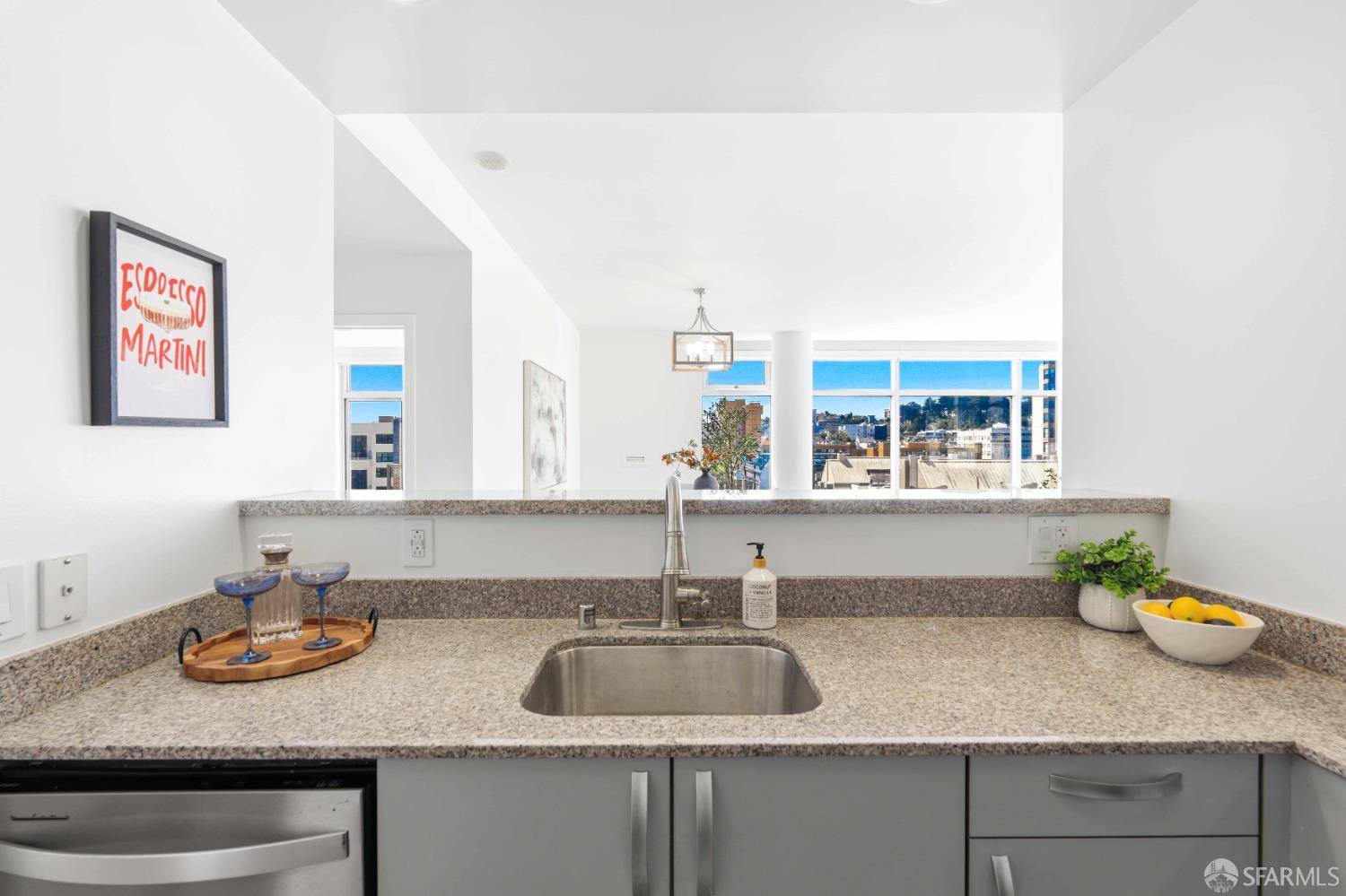 Photo #11: 426116902 Listing: Photo #11