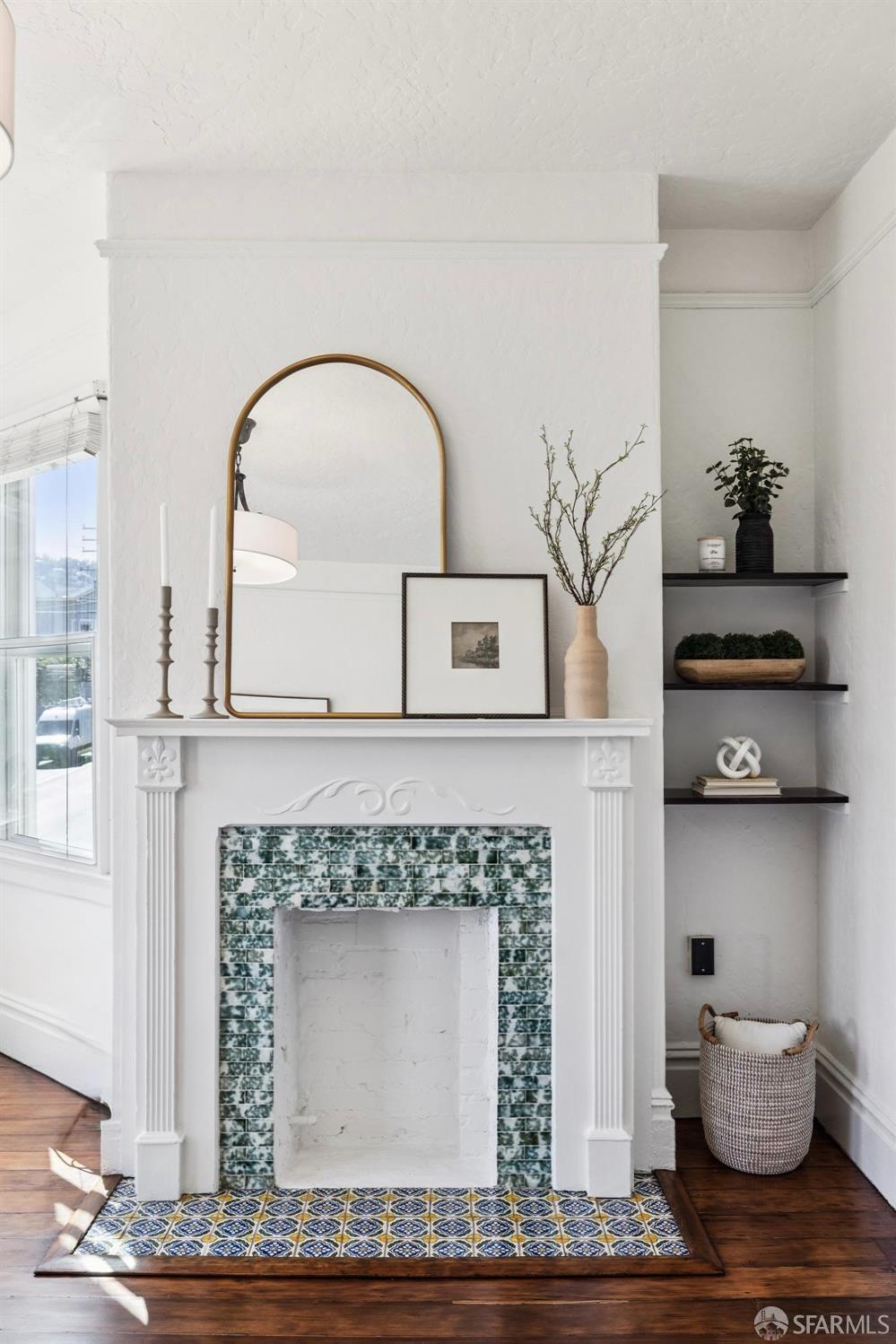 Photo #3: 426123073 Listing: Photo #3