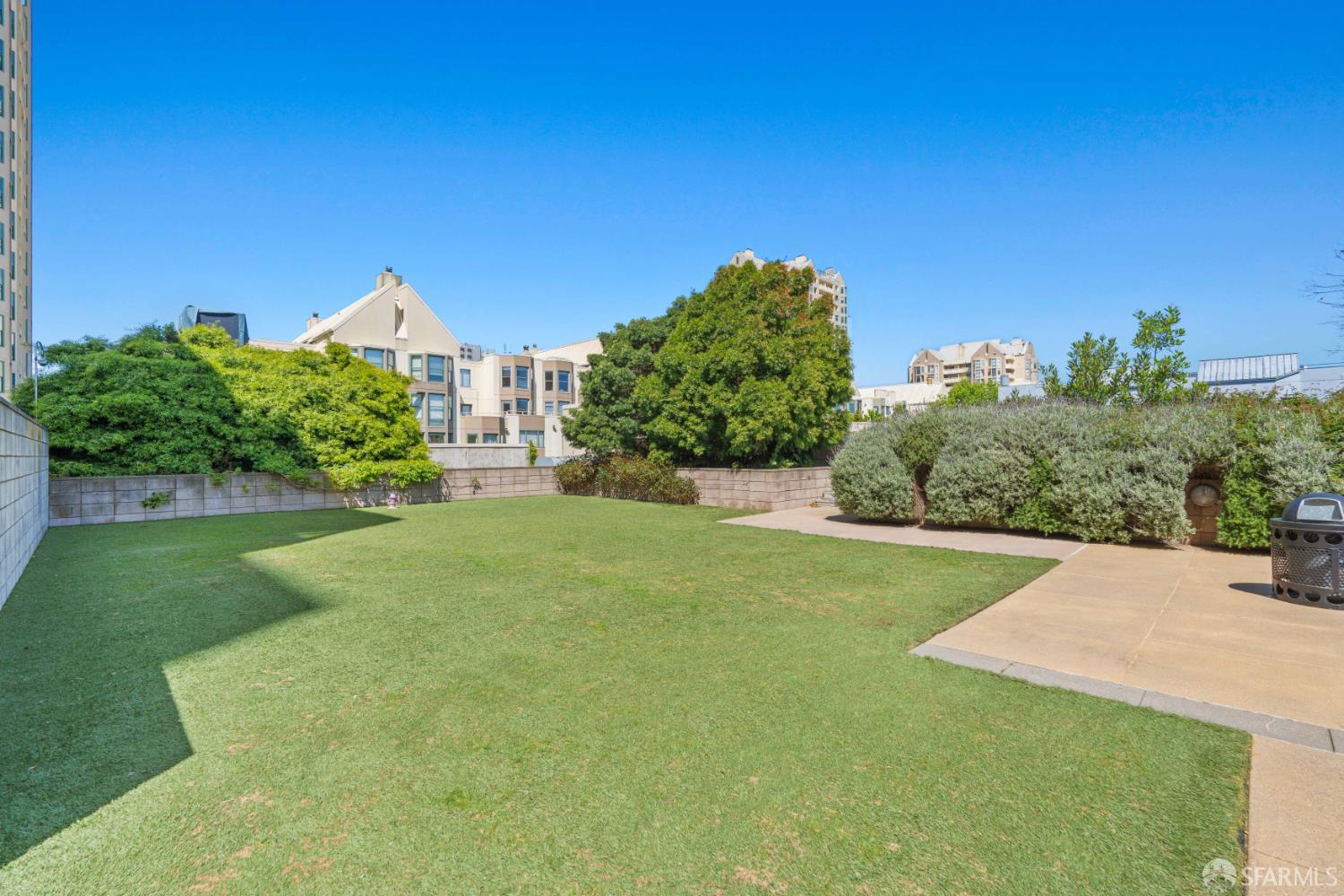 Photo #34: 426116902 Listing: Photo #34