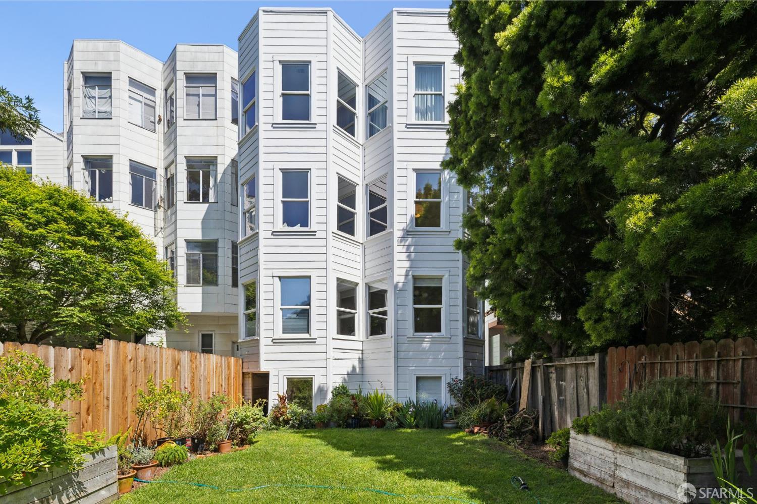 Photo #48: 426125646 Listing: Photo #48
