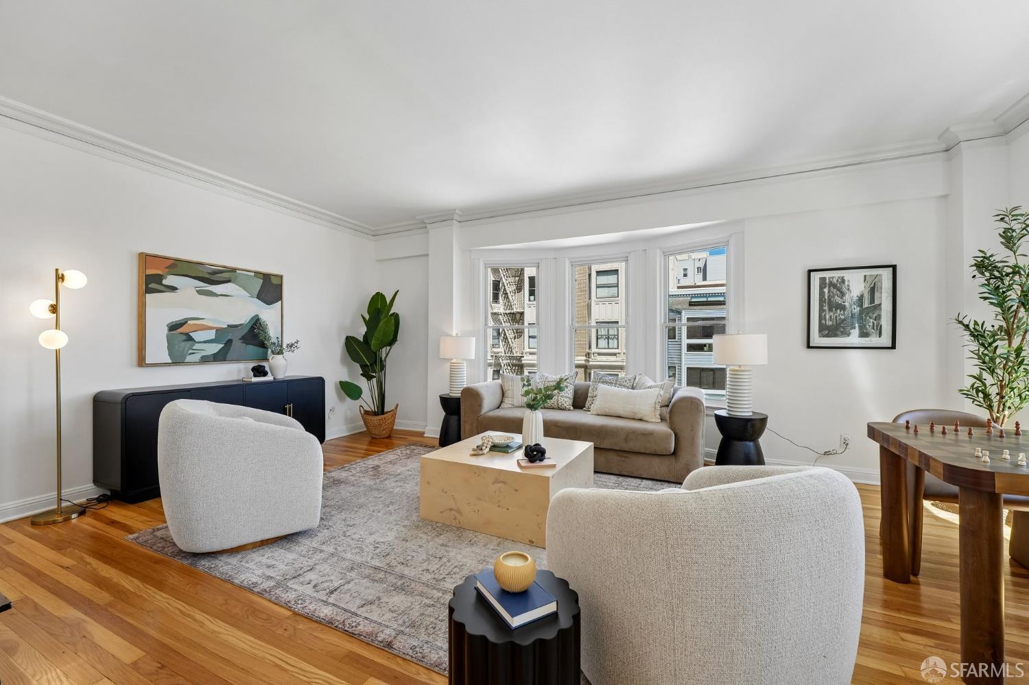 Photo #4: 426114151 Listing: Photo #4