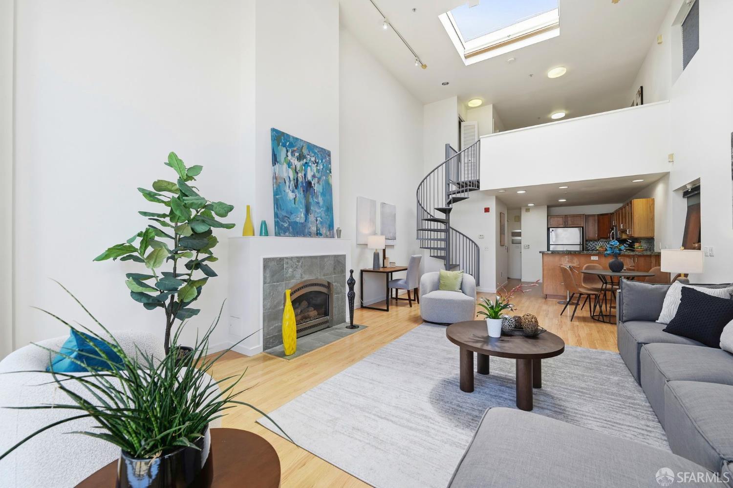Photo #11: 426126206 Listing: Photo #11
