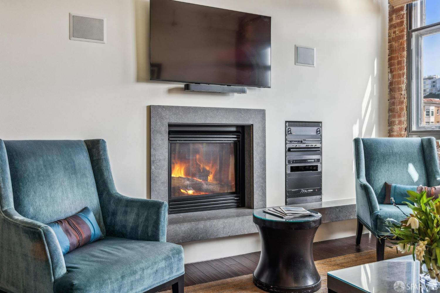 Photo #3: 426126397 Listing: Photo #3