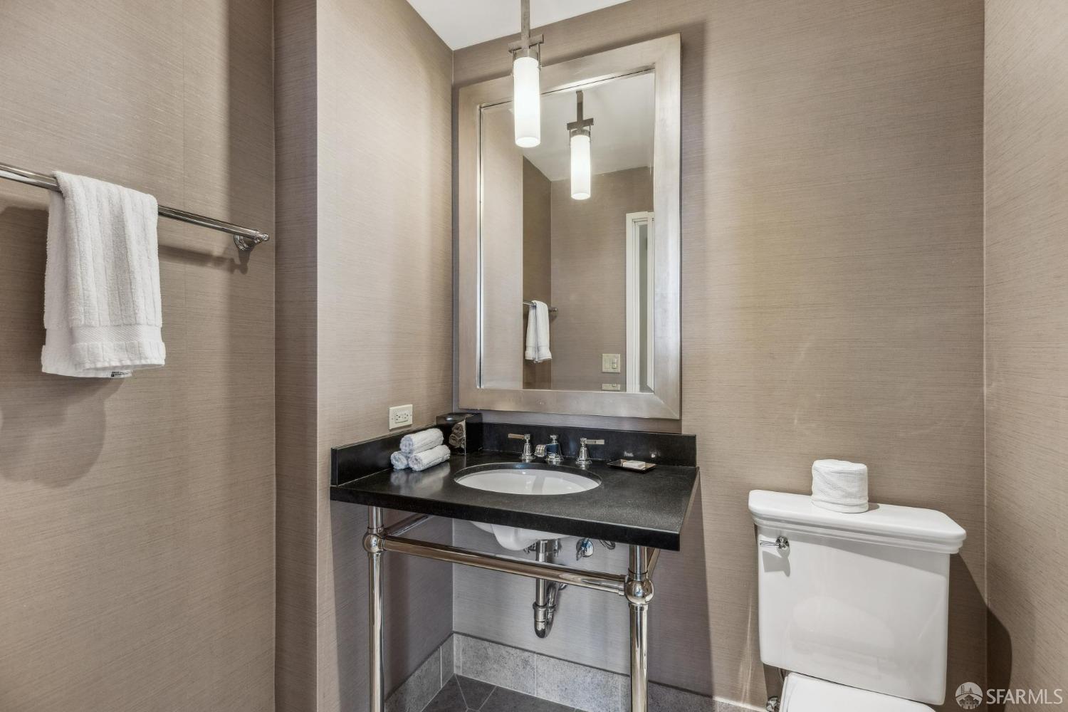 Photo #14: 426126397 Listing: Photo #14