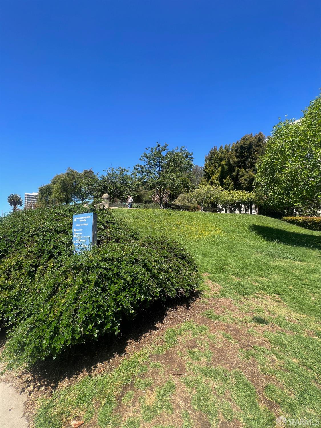 Photo #17: 426126362 Listing: Photo #17