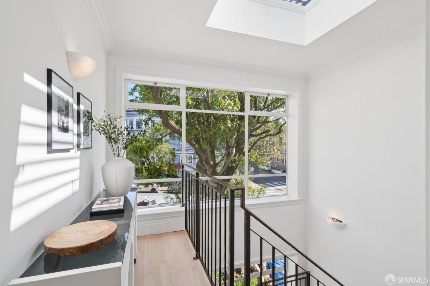 Photo #4: 426125847 Listing: Photo #4
