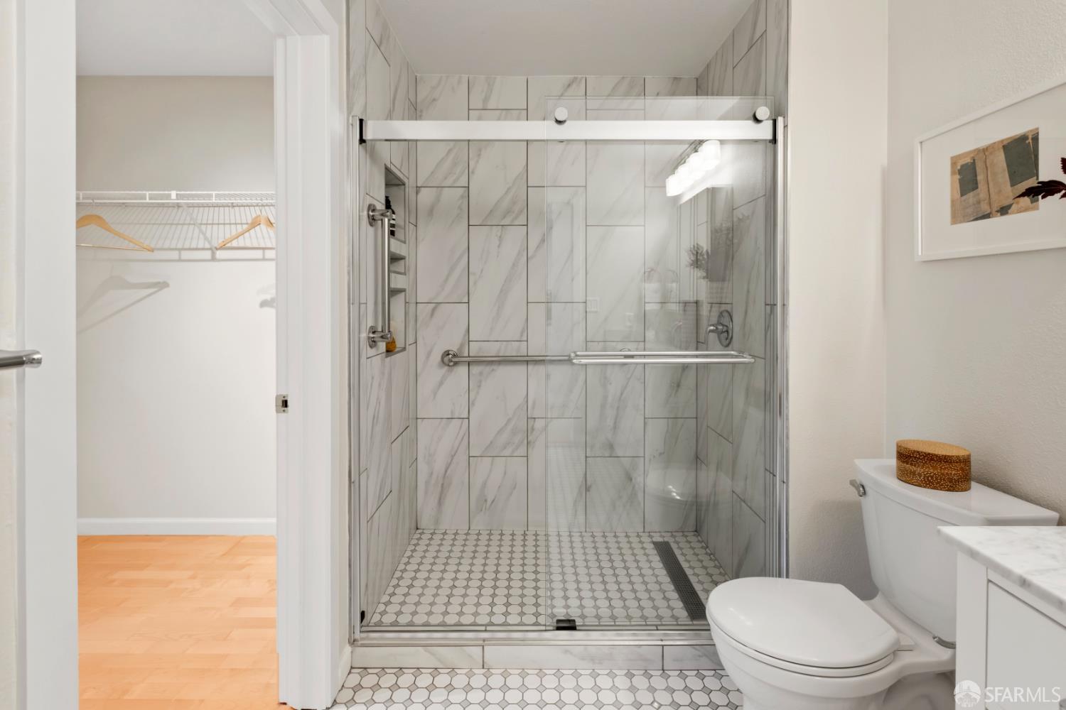 Photo #18: 426126974 Listing: Photo #18