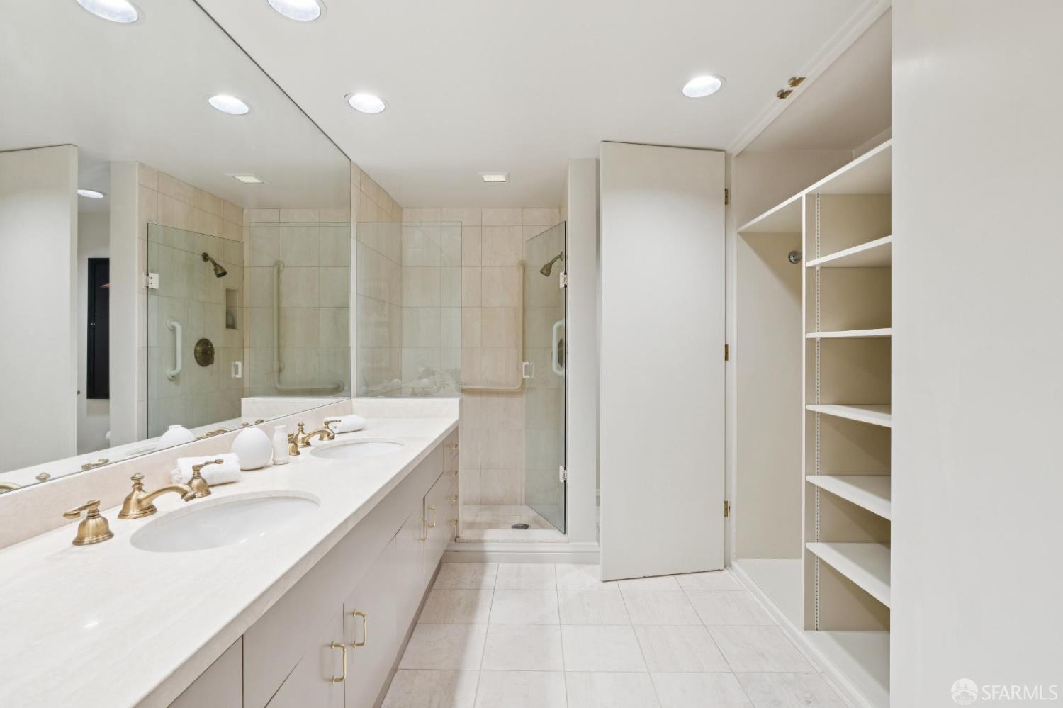 Photo #37: 426126339 Listing: Photo #37