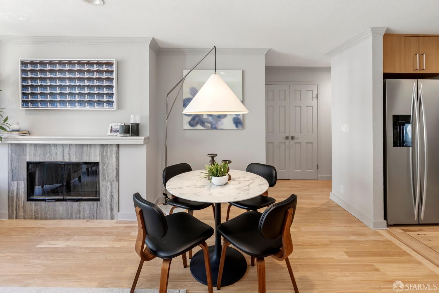 Photo #3: 426125533 Listing: Photo #3
