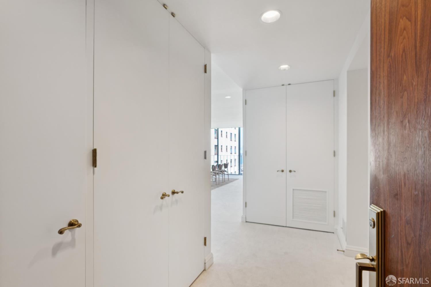 Photo #38: 426126339 Listing: Photo #38
