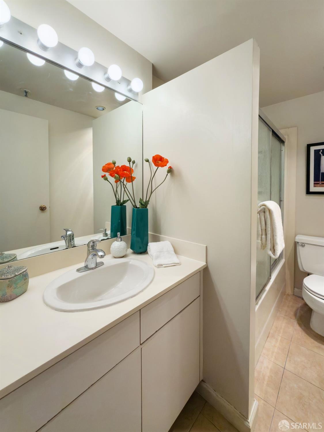 Photo #18: 426119212 Listing: Photo #18