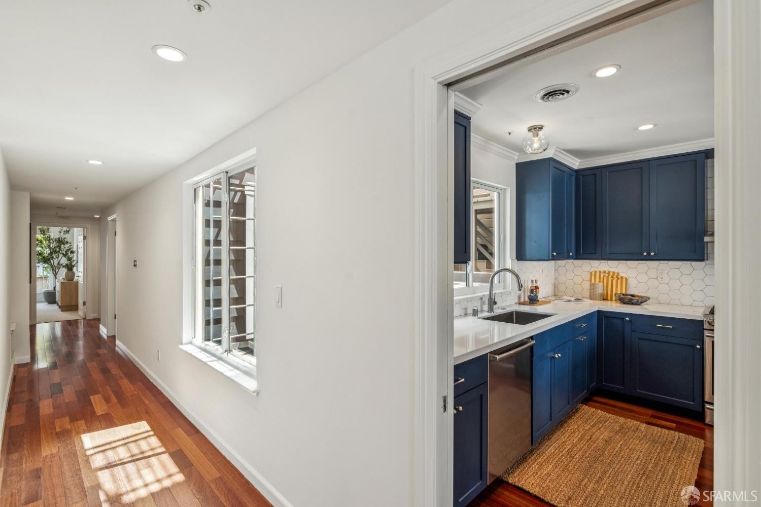 Photo #17: 426118867 Listing: Photo #17