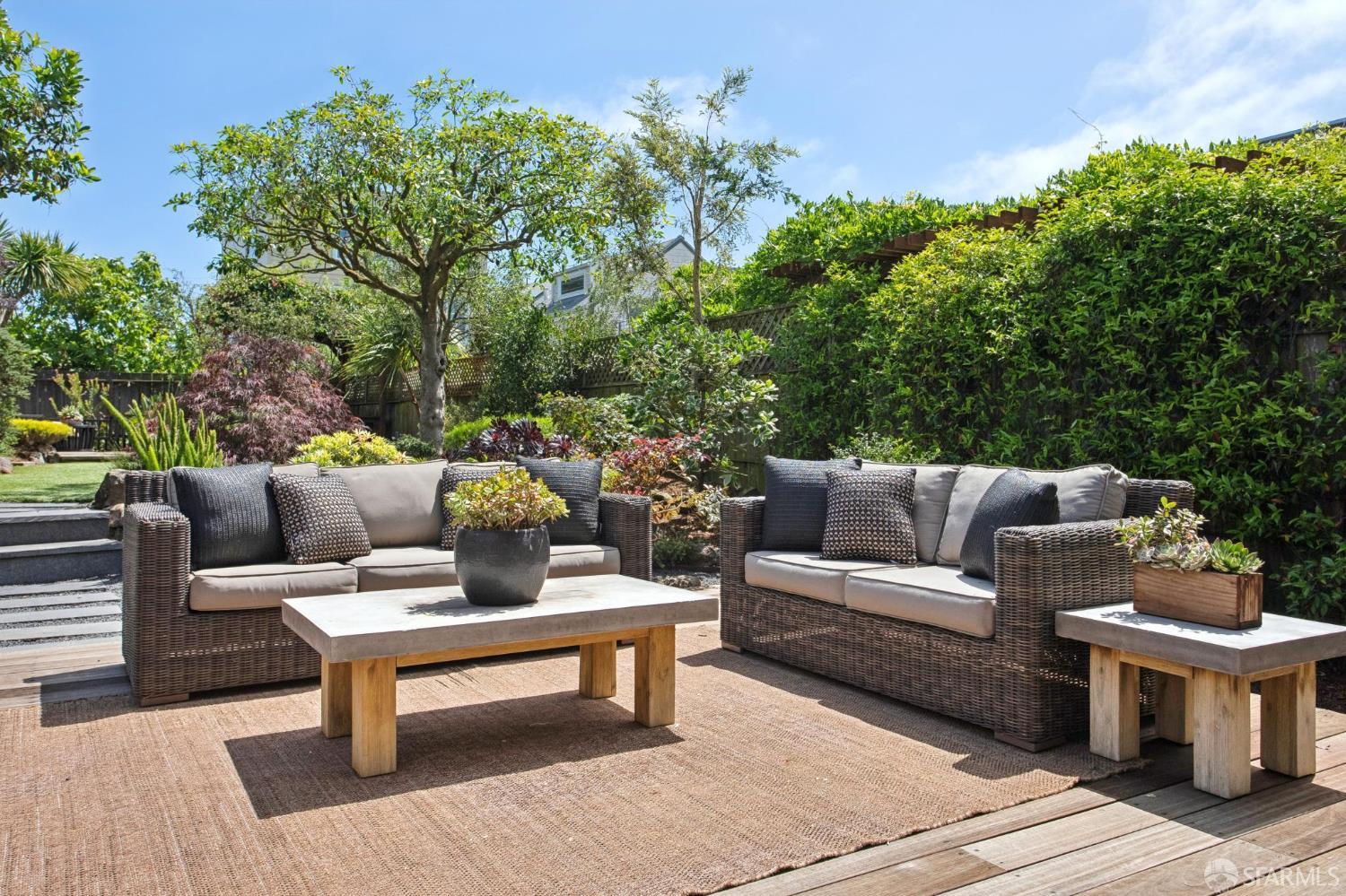 558 22nd, San Francisco, CA, 94121