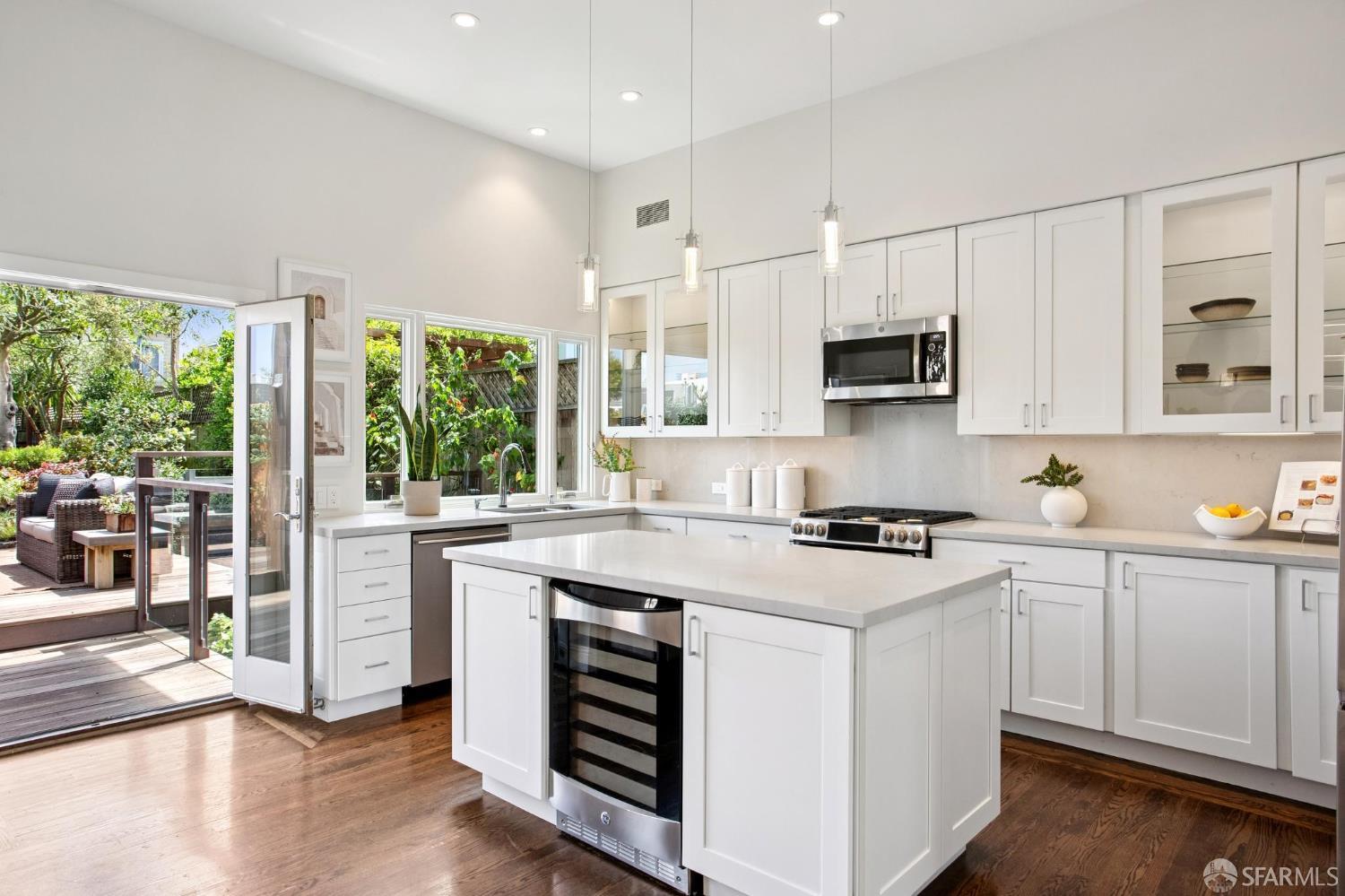 558 22nd, San Francisco, CA, 94121