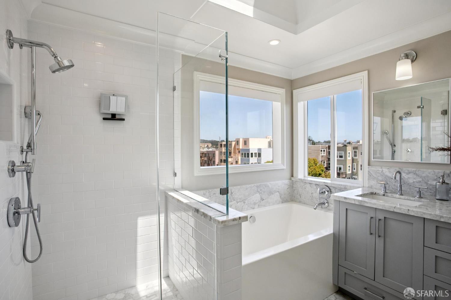558 22nd, San Francisco, CA, 94121