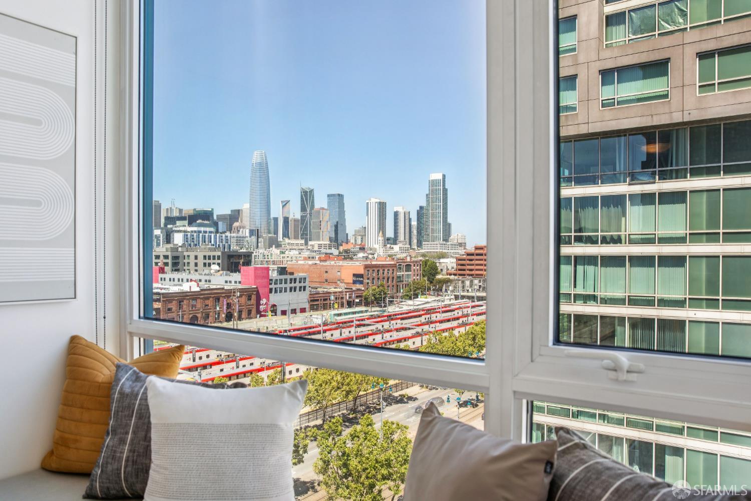 300 Berry UNIT 902, San Francisco, CA, 94158