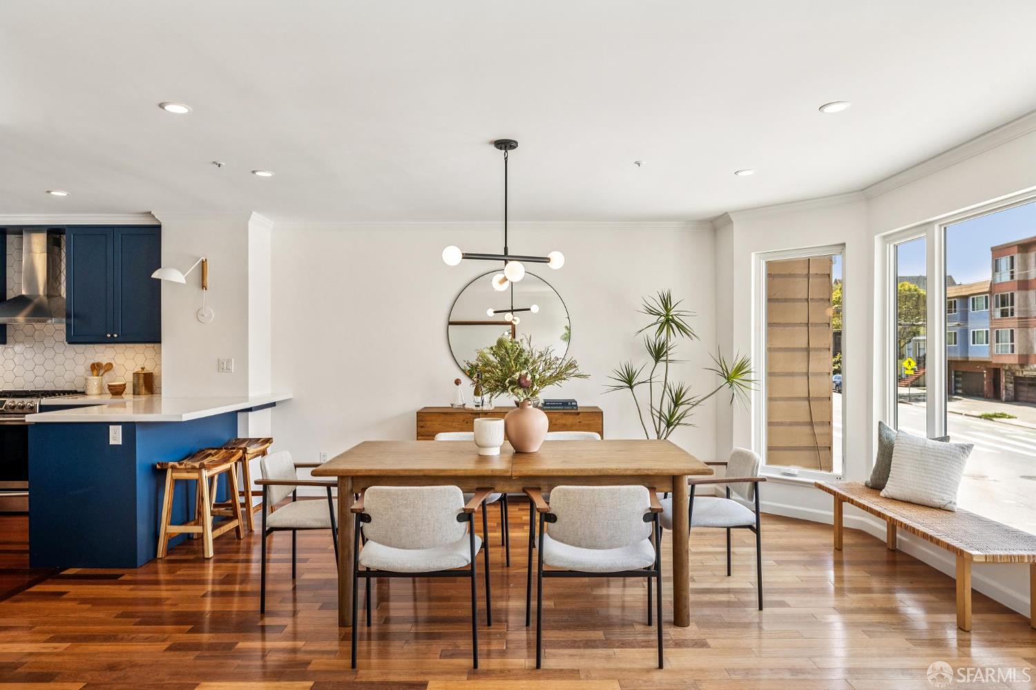 Photo #8: 426118867 Listing: Photo #8