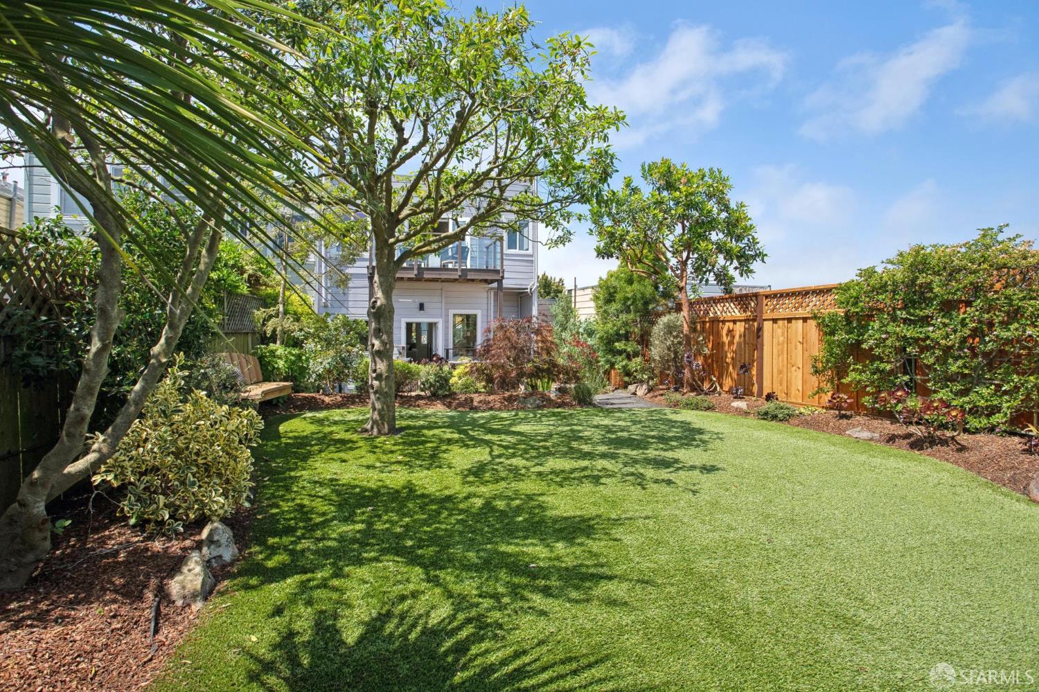 558 22nd, San Francisco, CA, 94121