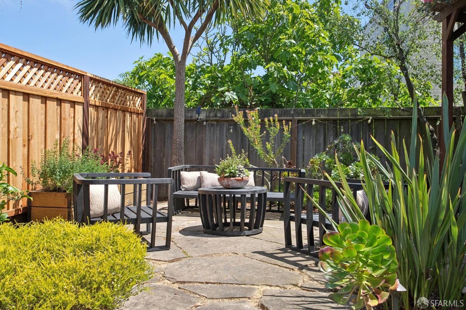 558 22nd, San Francisco, CA, 94121