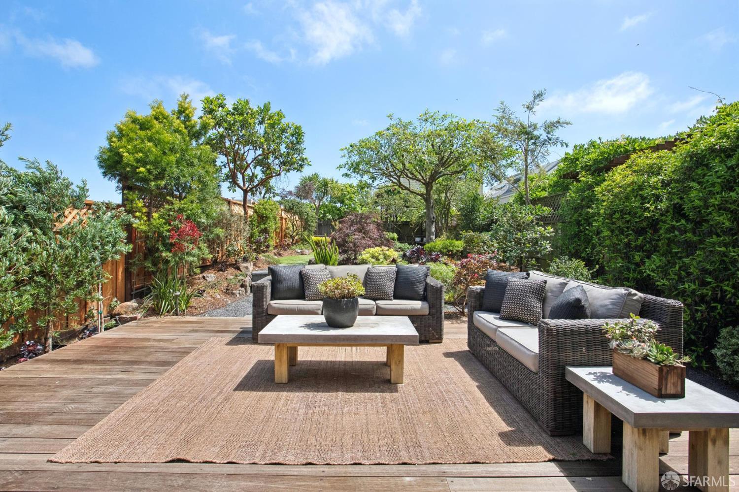 558 22nd, San Francisco, CA, 94121