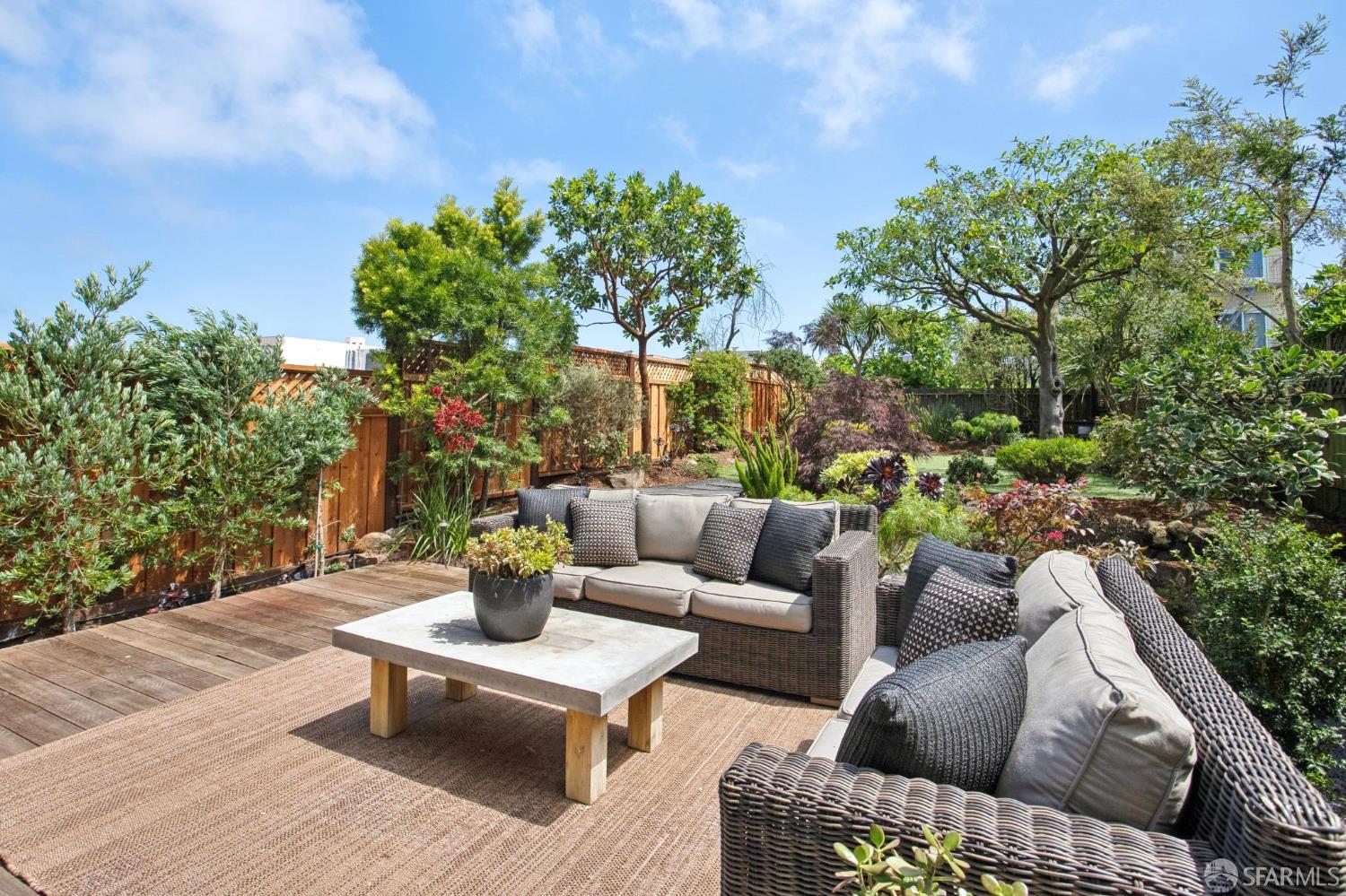 558 22nd, San Francisco, CA, 94121