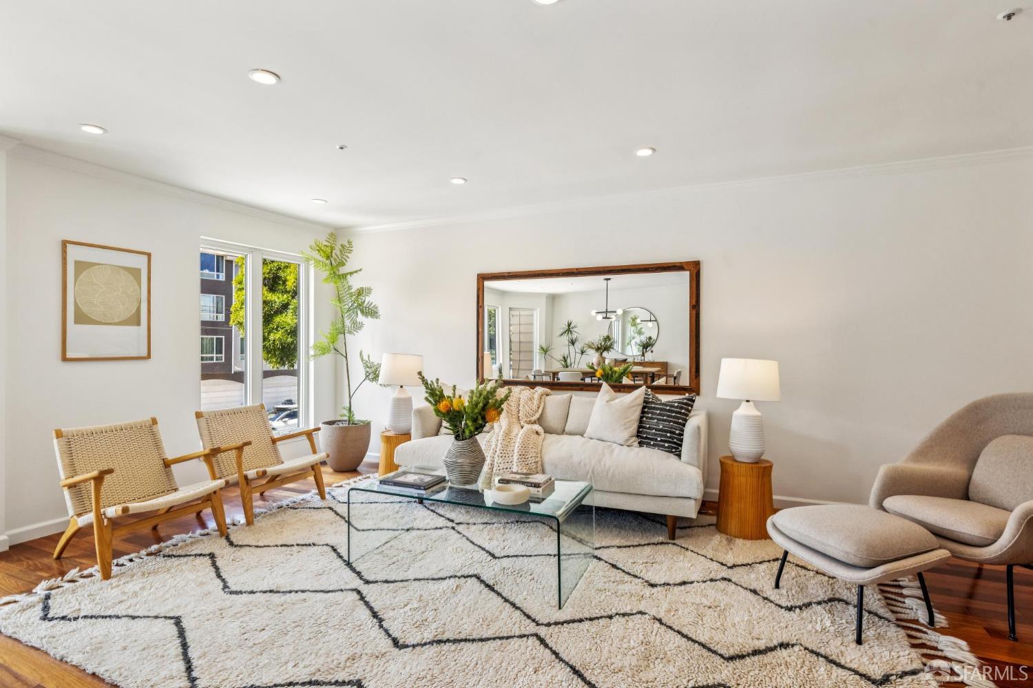 Photo #6: 426118867 Listing: Photo #6