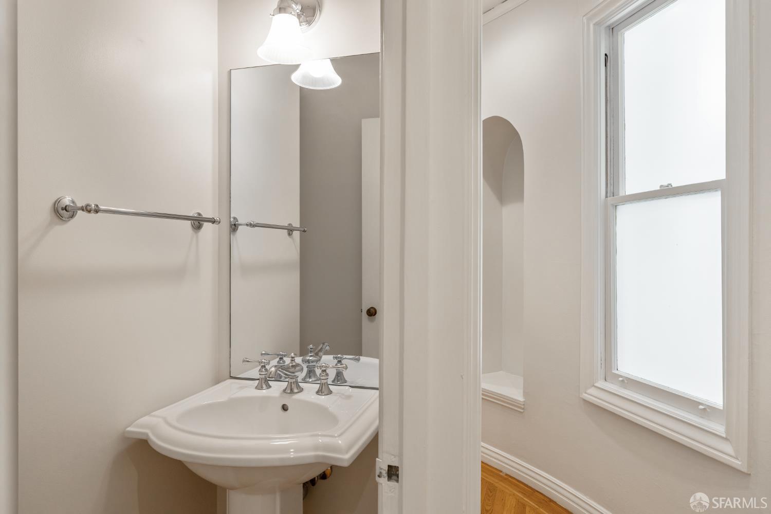 Photo #36: 426116218 Listing: Photo #36