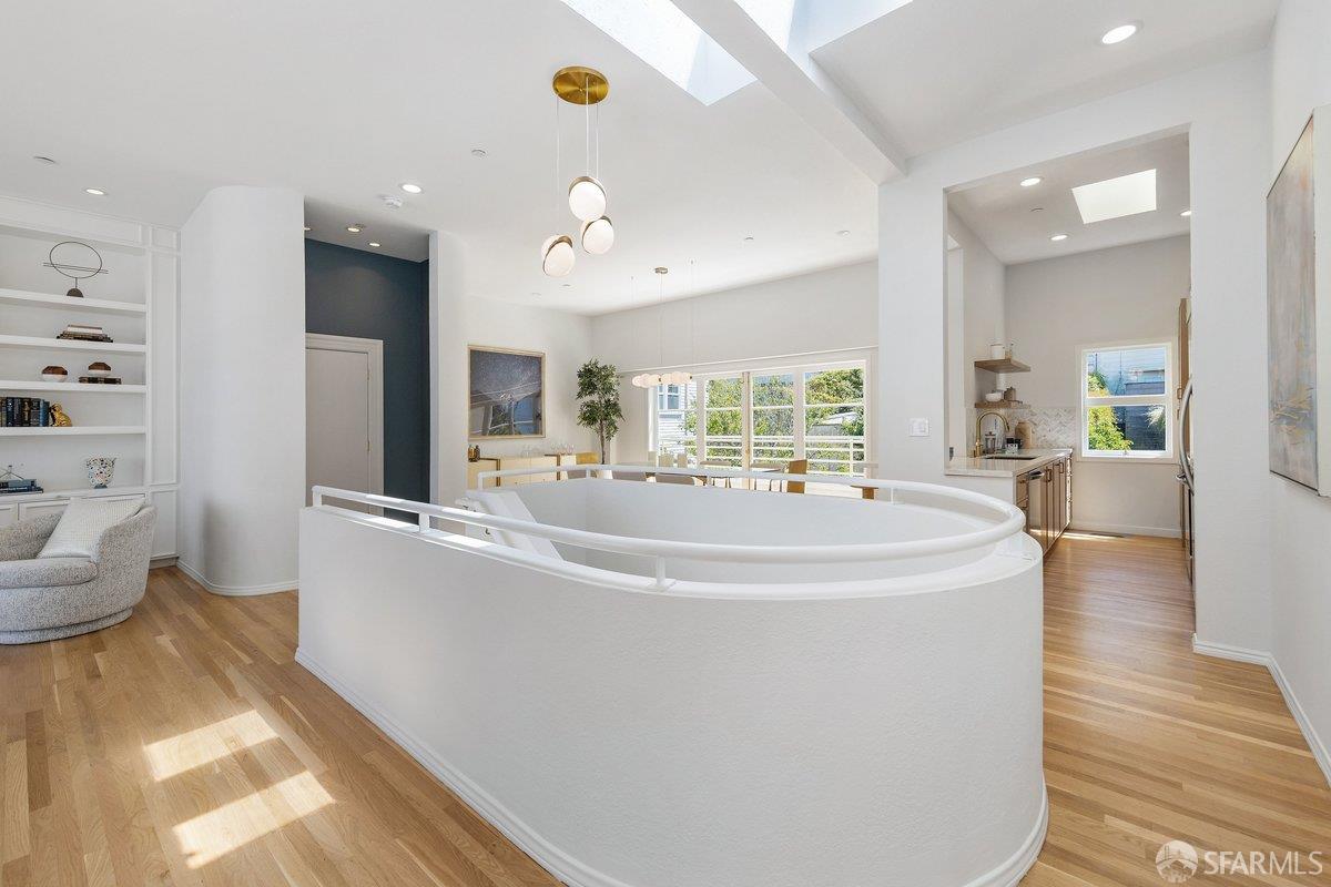 Photo #10: 426127072 Listing: Photo #10