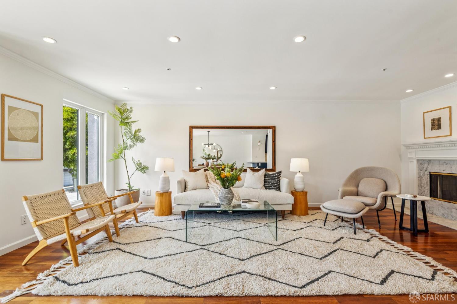 Photo #2: 426118867 Listing: Photo #2