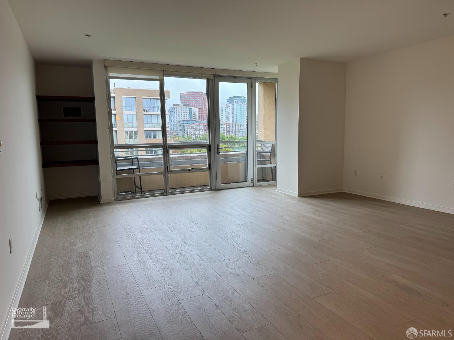 Photo #2: 426127122 Listing: Photo #2