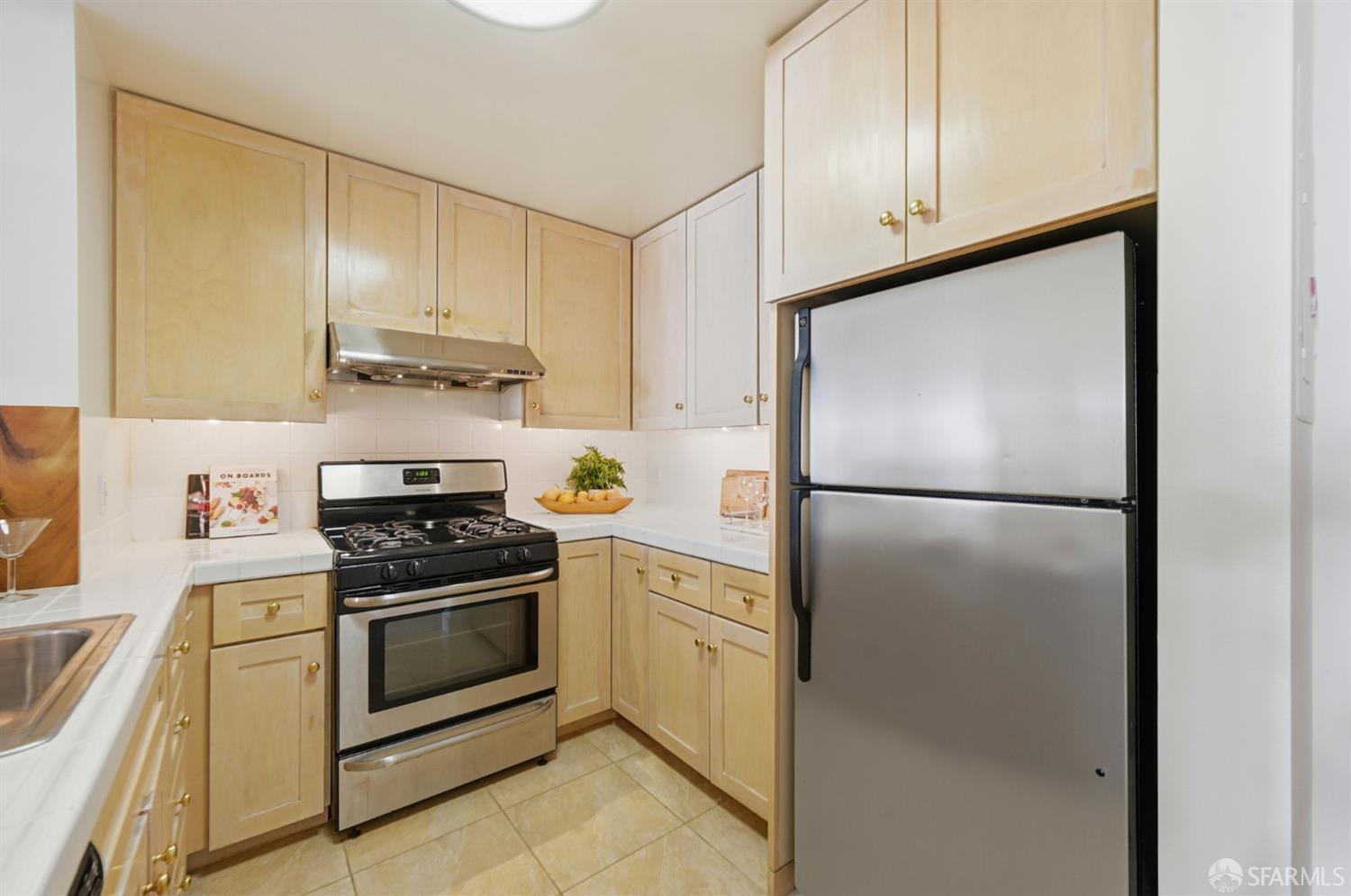Photo #15: 426127543 Listing: Photo #15
