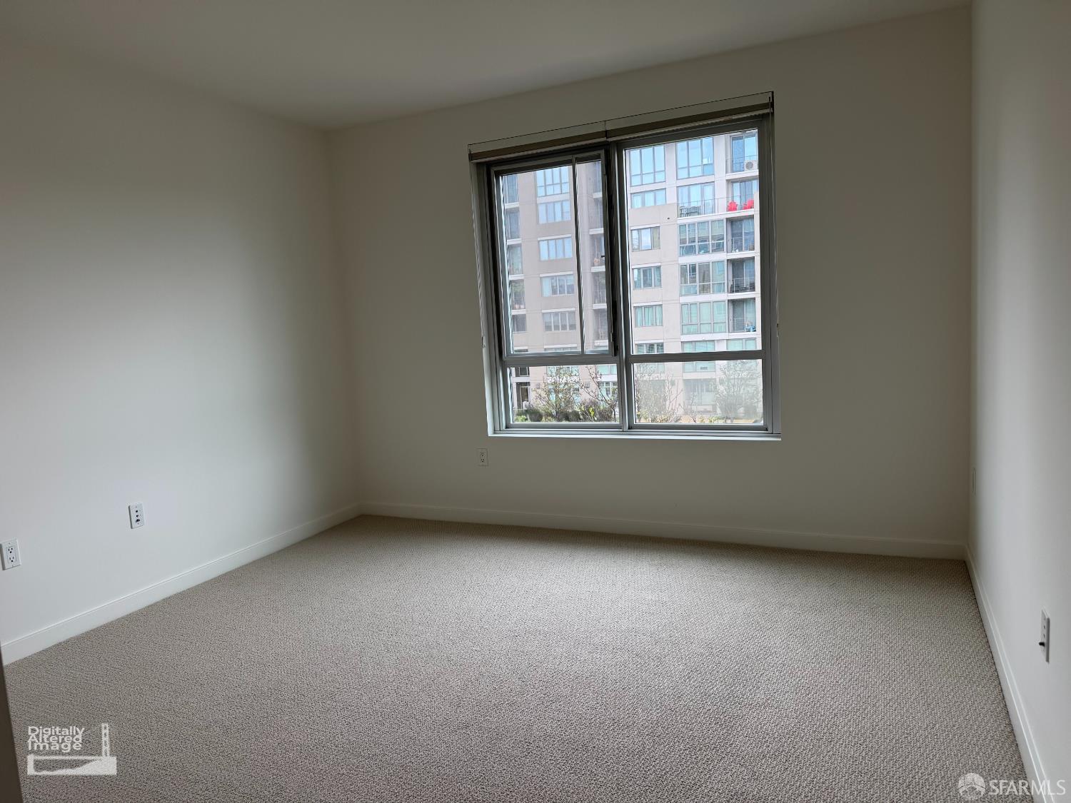 Photo #8: 426127122 Listing: Photo #8