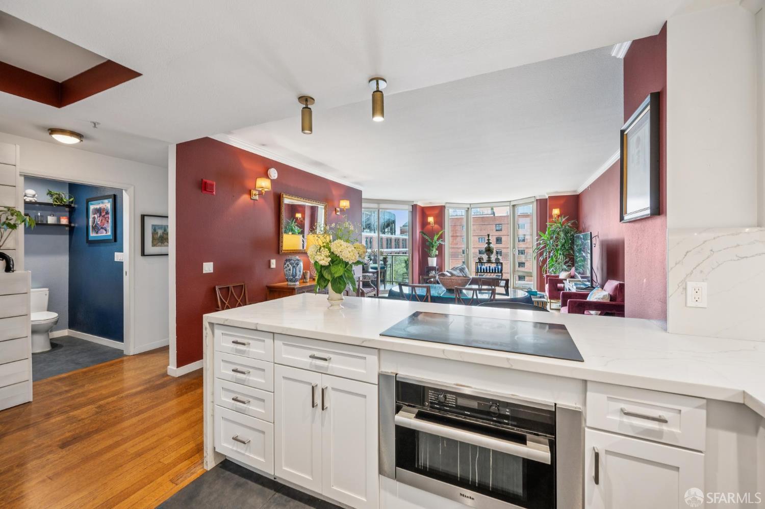 Photo #20: 426124981 Listing: Photo #20