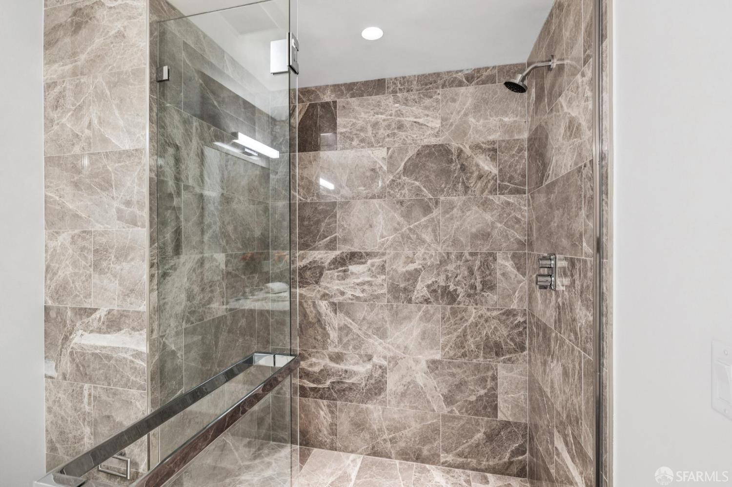 Photo #29: 426124486 Listing: Photo #29