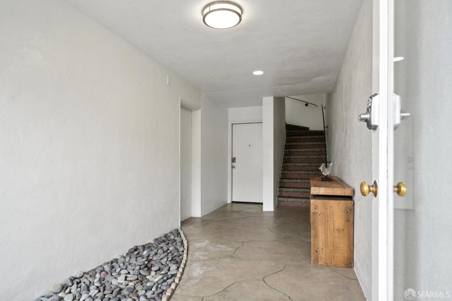 Photo #23: 426127640 Listing: Photo #23