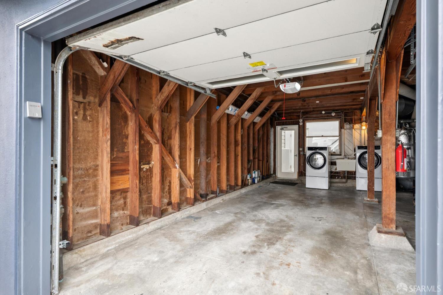 Photo #84: 426127640 Listing: Photo #84
