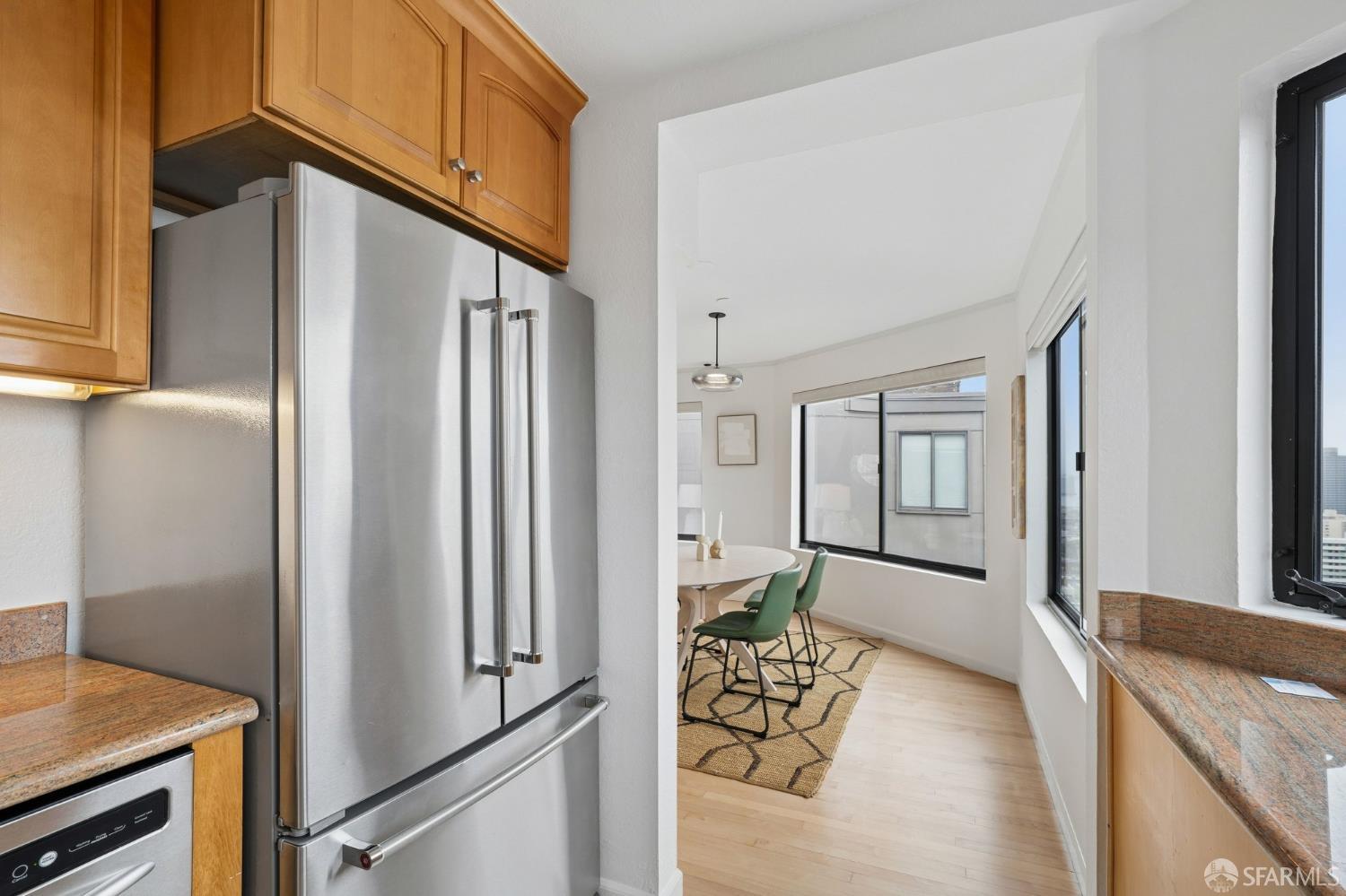 Photo #12: 426128071 Listing: Photo #12