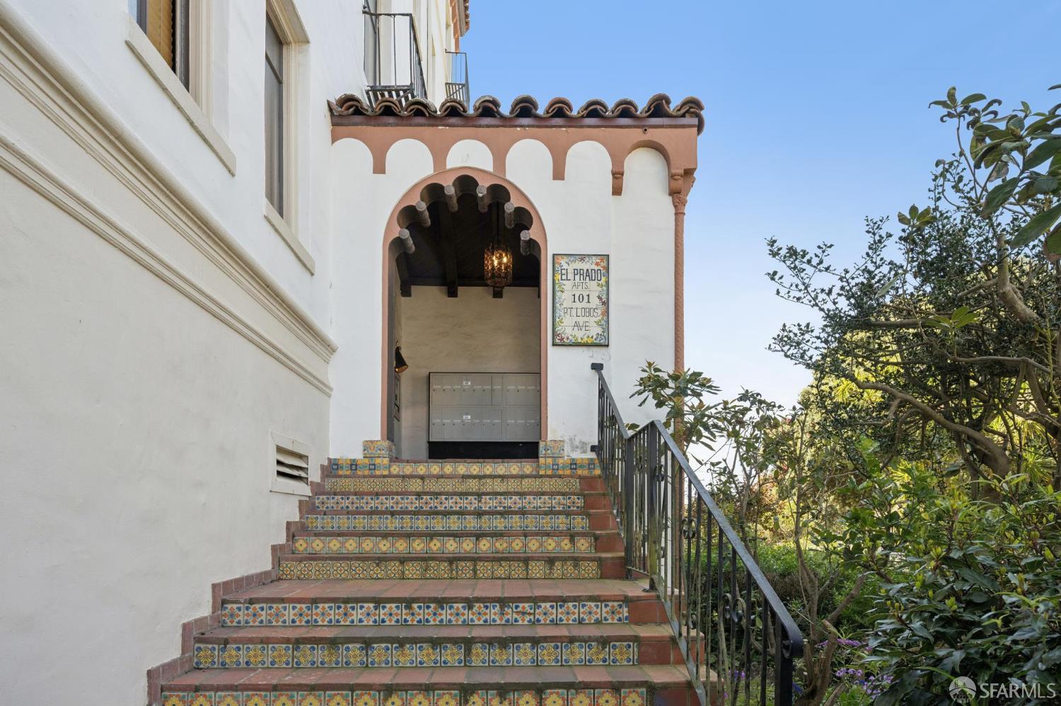 101 Point Lobos, San Francisco, CA, 94121