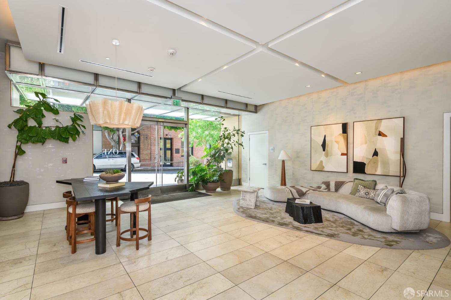 Photo #17: 426126323 Listing: Photo #17