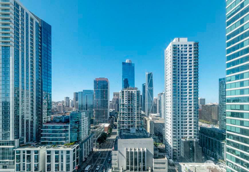 Photo #10: 426128079 Listing: Photo #10