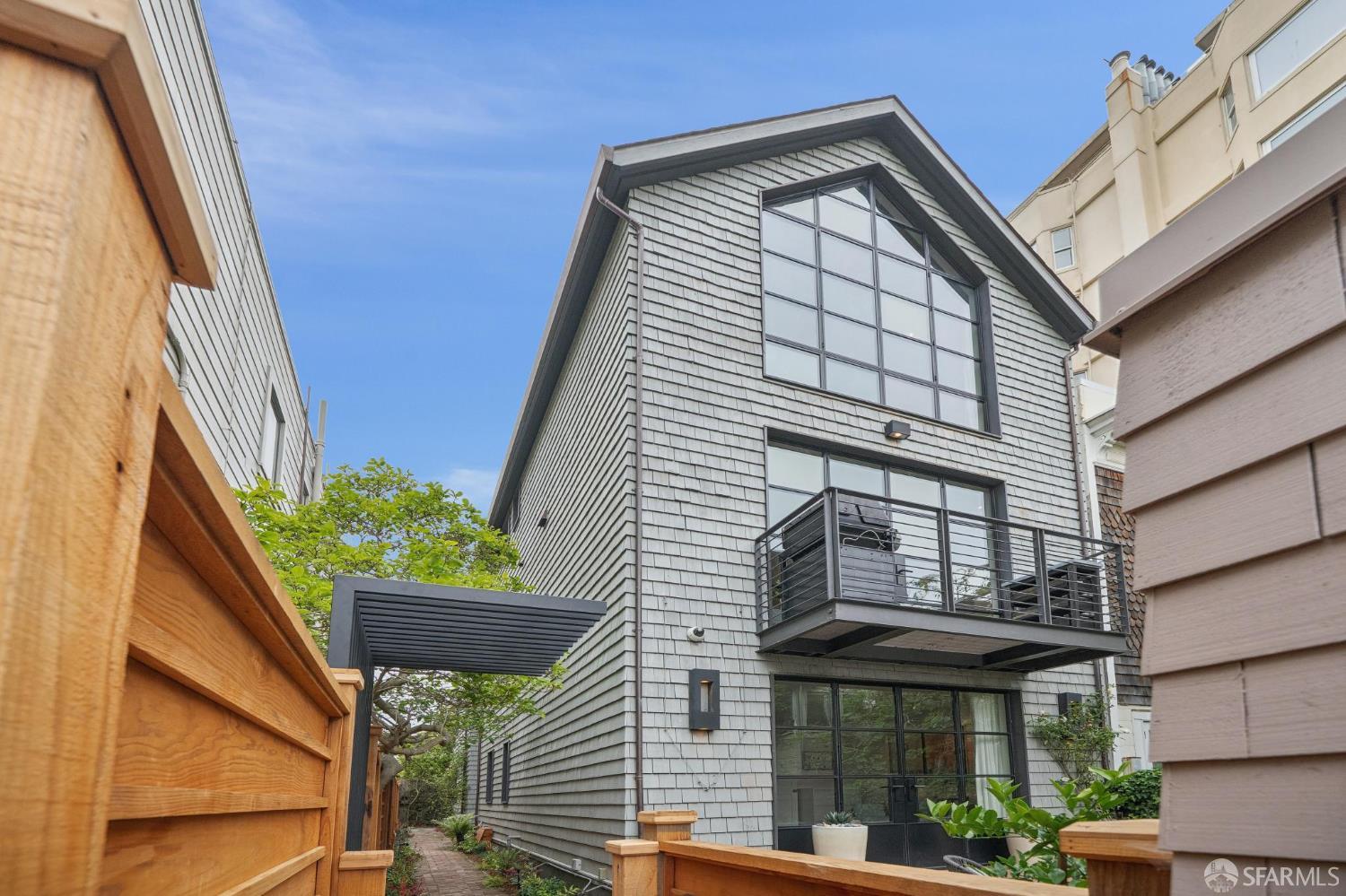 Photo #1: 426127964 Listing: Photo #1
